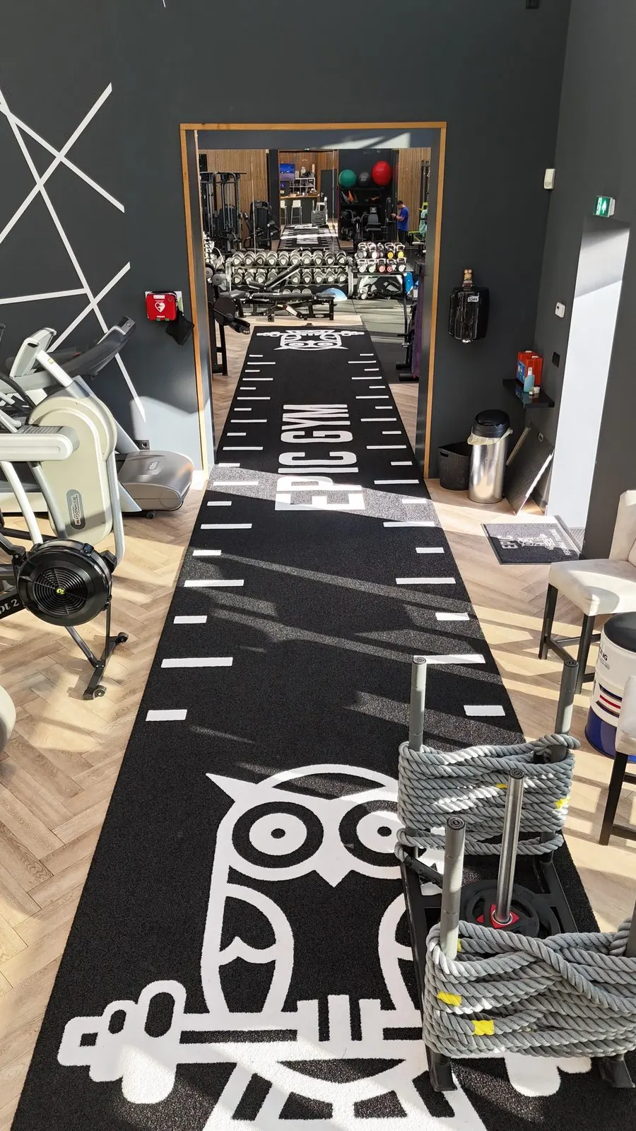 Sledbaan met EPIC Gym-logo